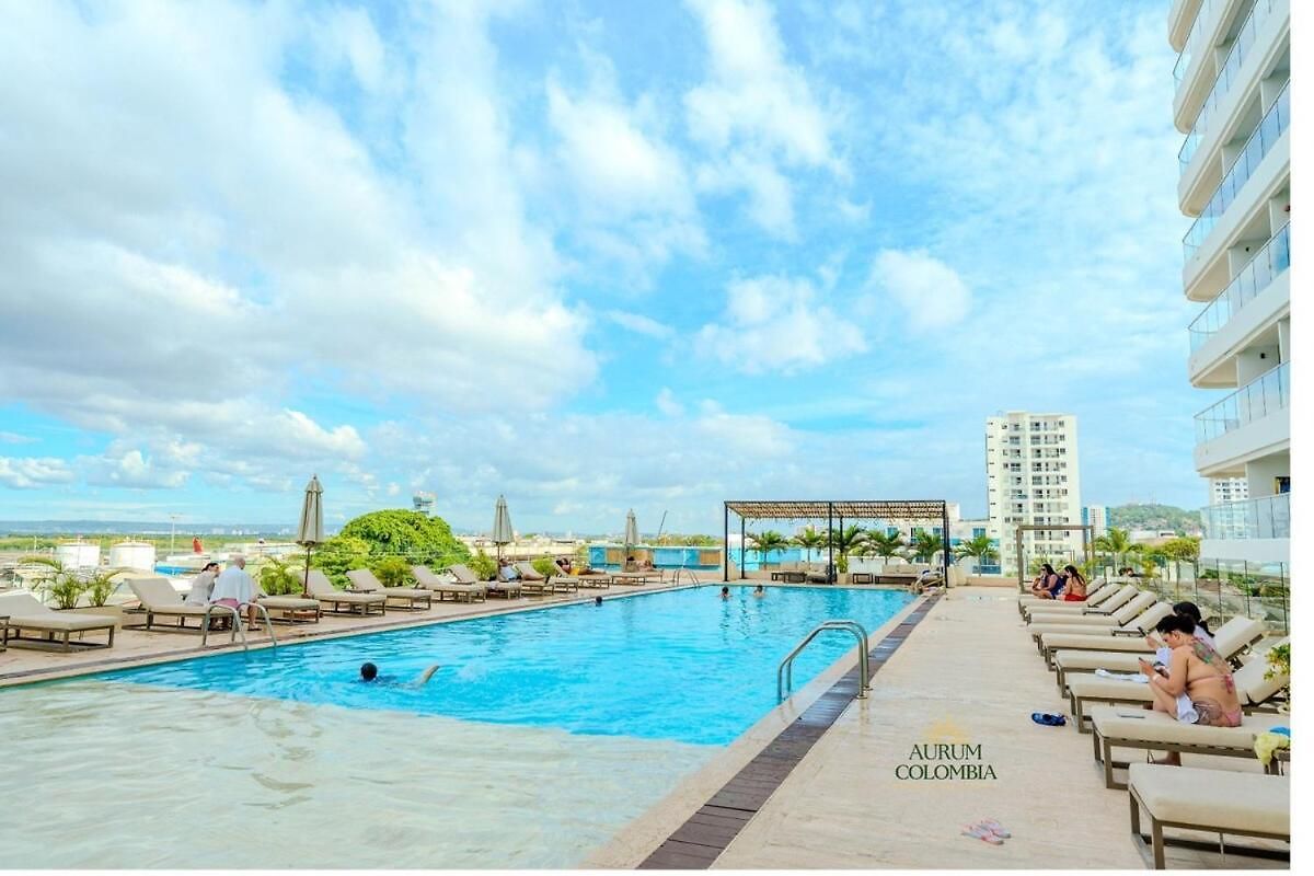 Con Vista Al Mar Piscinas Jacuzzi Y Baño Turco En 13 09 *