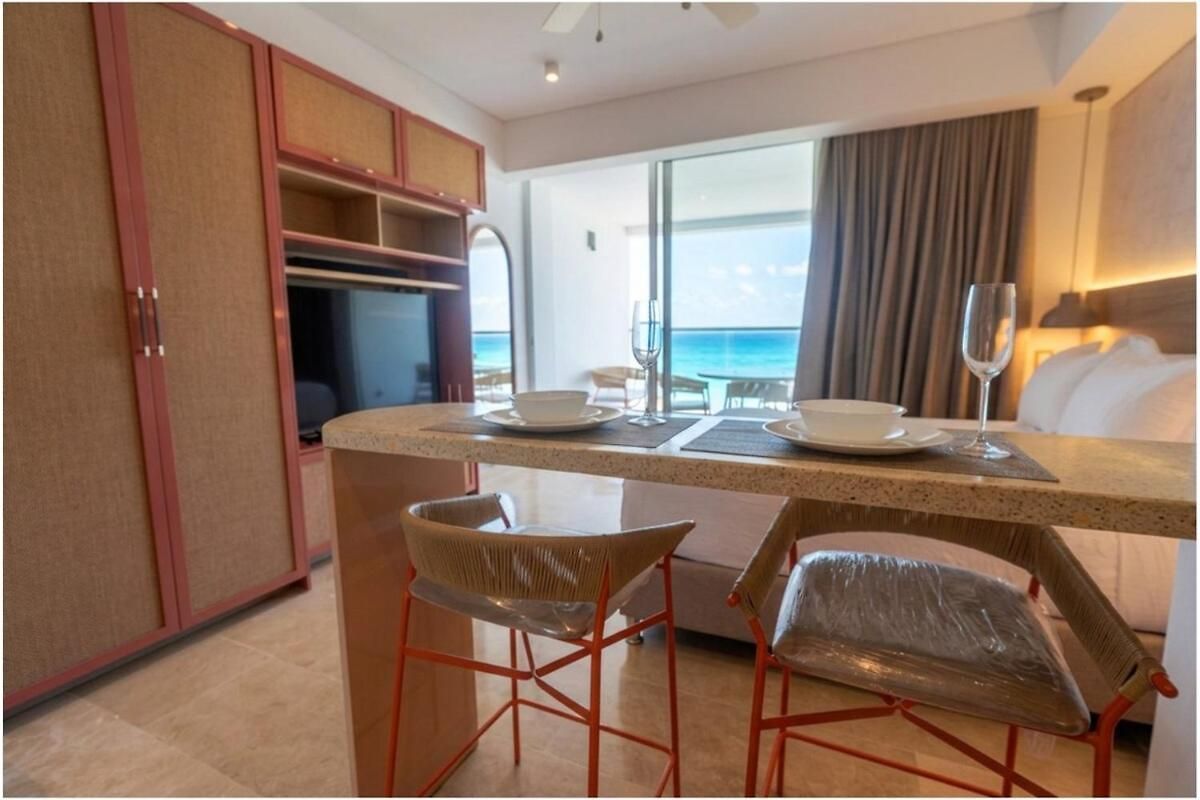 Con Vista Al Mar Piscinas Jacuzzi Y Baño Turco En 13 09