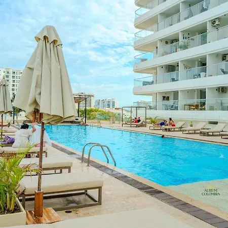 Con Vista Al Mar Piscinas Jacuzzi Y Baño Turco En 13 09 *